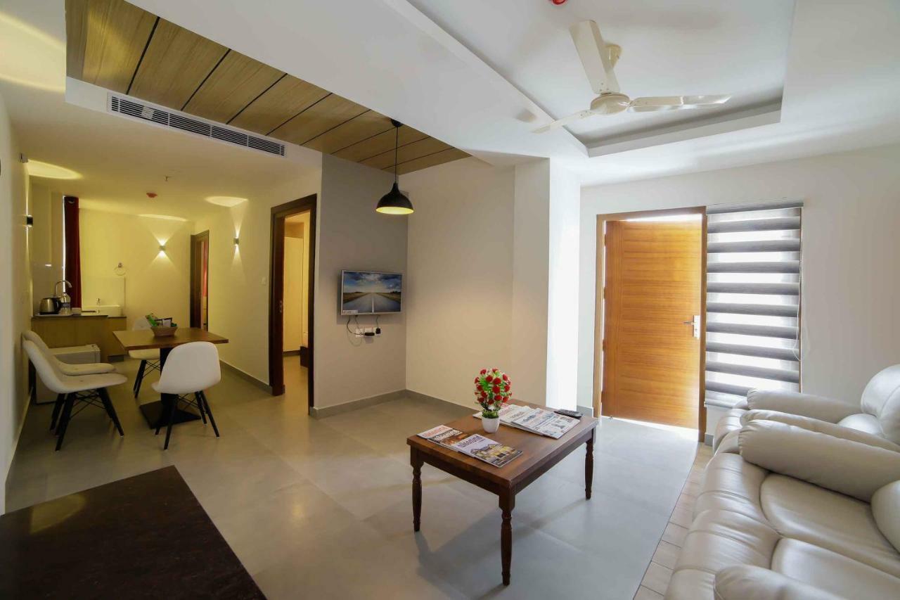 Guruvāyūr Bhavanam Regency Guruvayoor מראה חיצוני תמונה